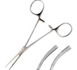 Затискач кровозупинний Кохера, зубчаcтий, вертикально-зігнутий, 1/2 зуба, 140 мм Raj Impex 06-75